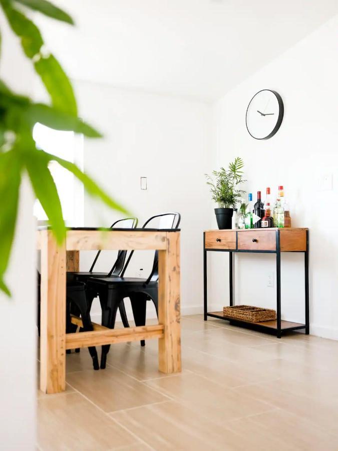 The Zen - Outdoor Shower, Gas Fireplace, Walkable To Shops & Restaurants Joshua Tree Exterior foto